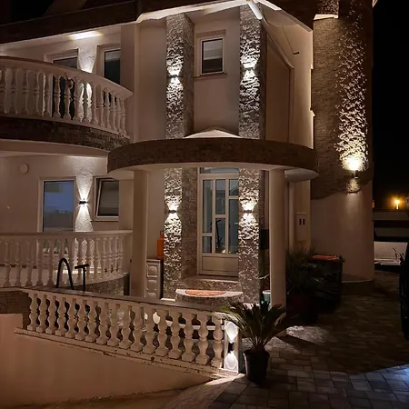 Marco Luxury - Heated Pool And Terrace * Vodice