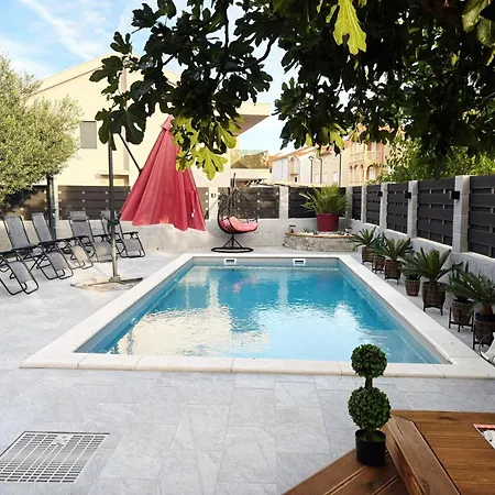 Marco Luxury - Heated Pool And Terrace Lägenhet *