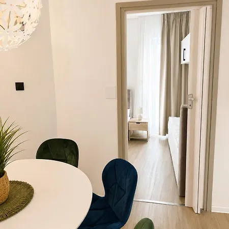 Marco Luxury - Heated Pool And Terrace Appartement Vodice